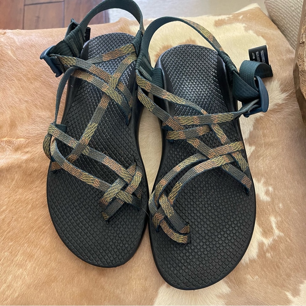 Chaco sandals 9